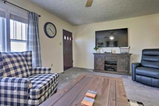 Charming East Bernstadt Retreat Less Than 6 Acre Farm! - 4