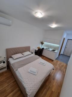 Apartment Holiday - Trebinje - 2