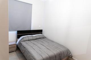 Walnut home apartment near Ancient Olympia - 6