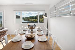 Lake Villavista - 4BR Luxury Townhouse l Pet Friendly l Lake Views l WiFi l BBQ - Jindabyne - 6