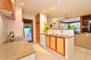 Seascape Holidays Villa 8 Surya - Port Douglas - 6