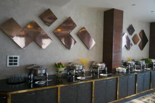 Neel Clarks Inn Express - Agra - 6