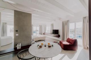Suite Donna Edwige by MONHOLIDAY - Monopoli - 6