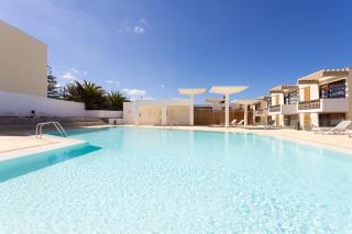 Home2Book Happy Place Tenerife South Apartment - 9