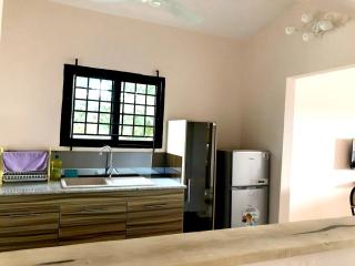 Appartement spacieux à Porto-Novo avec piscine partagée - Porto-Novo - 4
