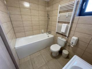 Dr House - Mioveni - 2