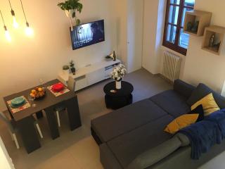 Lola Loft - 6