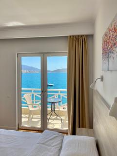 Sun N Blue Hotel - Saranda - 8