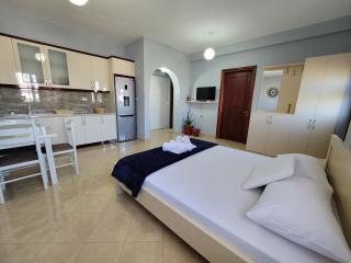 Guesthouse Redilka - Ksamil - 2