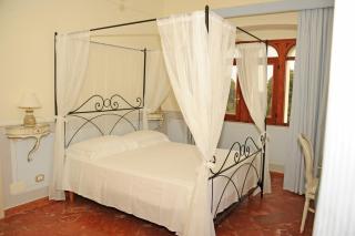 Le scuderie di Villa Ravenna Luxury House - 4