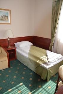 Hotel Batory - 8