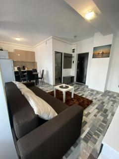 Fiesta Summerland Apartments - 0