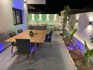 White-Private pool Luxury Villa Eilat - Eilat - 9