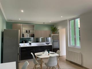 la casa verde 2 chambres 2 salles de bain 2 wc jardin - Compiègne - 3