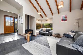 Lake Escape - Taupo - 8