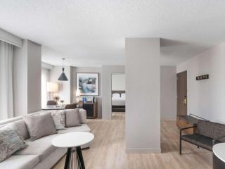 Hyatt Regency Deerfield - 3