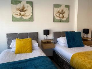 Cosy 2 Bed Flat in Swansea - Home away from Home - 1