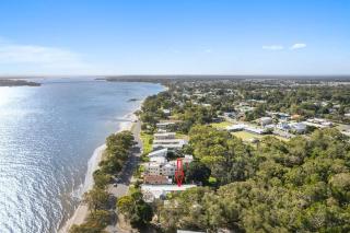LIVING ON THE DECK! - Bongaree - 3