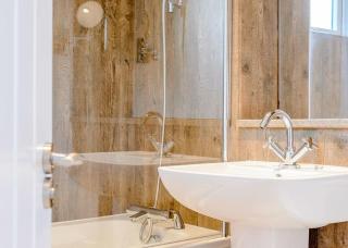 Norfolk Woods Resort And Spa - 3