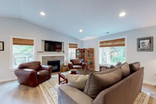 The Shore Pine - 8