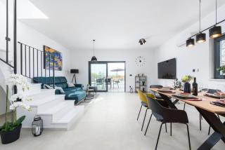 Villa Lucia with Jacuzzi and Private Pool - Kadumi - 1