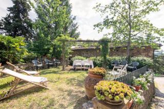 Stone built farmhouse Antica Torre by VacaVilla - 7