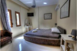 Amazing Villa Arios - Adelianos Kampos - 1