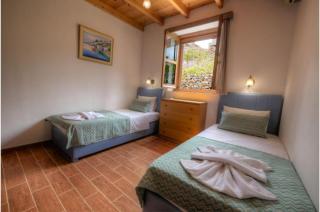 Stone Villa I in Petres - Petres - 2