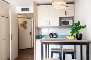 C1 Clemenceau Pool Balcony Bath AC 2mins walk to sand beach - Cannes - 4