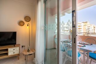 Sweet retreat 2-BR Apartment in Mackenzie - 1