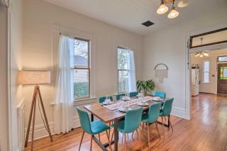 Houston Retreat in The Heights - 4 Mi to Dtwn - 4