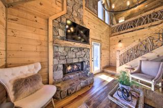 Stunning Escape with Loft, Hot Tub and Mtn Views! - Morganton - 6