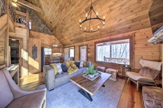 Stunning Escape with Loft, Hot Tub and Mtn Views! - Morganton - 5