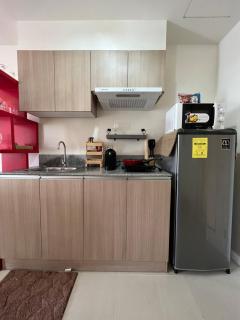 Brand New! Cozy Insperia Condo with Balcony and Samal Island View Beside Abreeza Mall - Davao City - 2