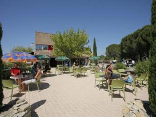 La Roque d'Anthéron - Mobile-home - 6 pers - 3 ch - Piscine - 9