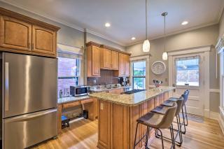 Louisville Home with Hot Tub in The Highlands! - Louisville - 9