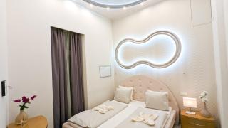 Prime Downtown Budapest Luxury Condo, Private Spa, Home Cinema, Patio - 5