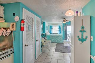 Lovely Resort Studio with Balcony and Ocean Views - Myrtle Beach - 3
