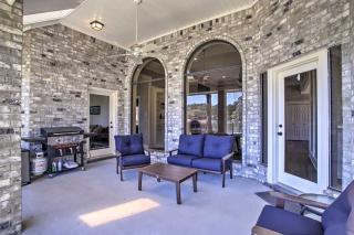 Grills and Boat Dock Comfy Cove on Lake Conroe - 6