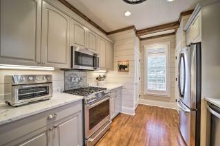 Beautiful Trillium Home Next to Waterfall! - 1