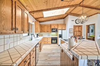 Groveland Cabin with Outdoor Perks and Game Room - 3