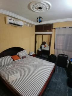 VILLA Sourou Climatisée Avec WiFi Gratuit A 6 Nuitées de Réservation - Lomé - 0