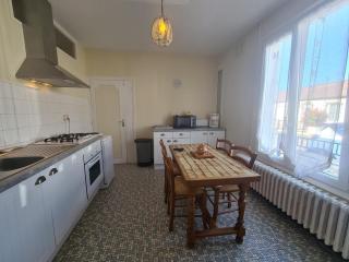 Maison avec jardin, proche centre-ville et sites touristiques - FR-1-591-59 - Châteauroux - 8