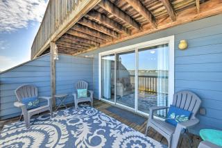 Stylish Gulf Shores Getaway with Dock Access! - 9