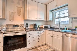 Walk Dtwn Prescott Historic Home with Patio - Prescott - 1