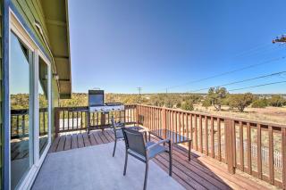 Near White Mountain Lake Home with Balcony and Patio - Show Low - 9