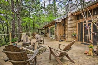 Enchanting Whitney Cabin with Beach and Creek! - Diamondhead - 0