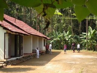Raj Estate Stay - Madikeri - 6
