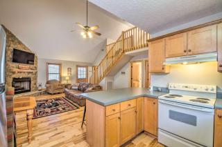 Quaint Lakeside Cabin with Pond and Fire Pit! - Lewisburg - 2