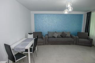 C&Y Marco Apartments - Mamaia - 3